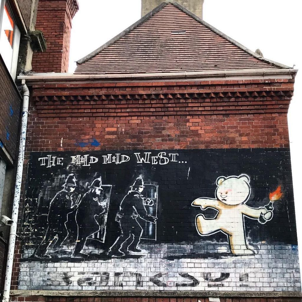 Inspiring Designs: How Did Banksy Become Famous? - Interior Design ...